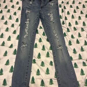 Aeropostale Women's Distressed Skinny Jeans